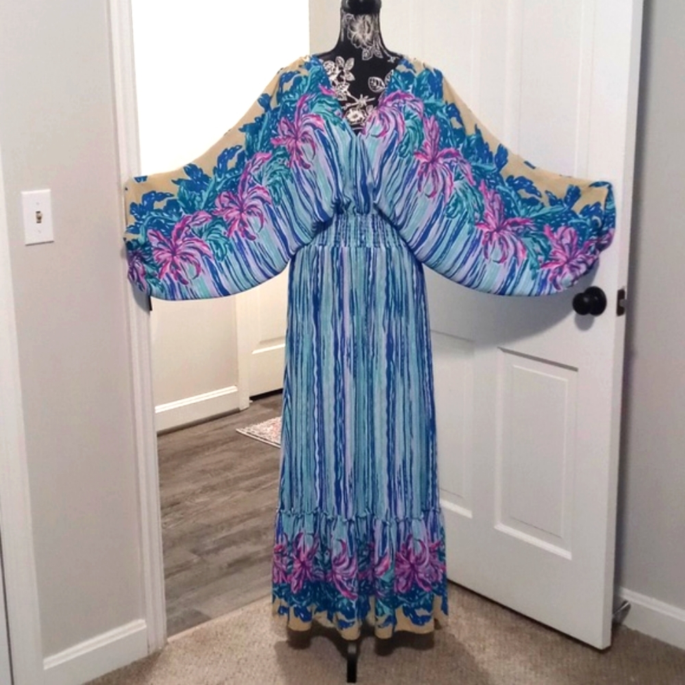 🦄VERY HTF Lilly Pulitzer🦄 - Alisha Midi Dress